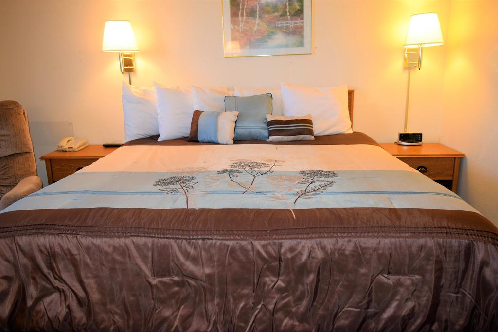 Country Inn Libby Zewnętrze zdjęcie